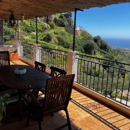 El Mirador Del Algarrobo Apartment *